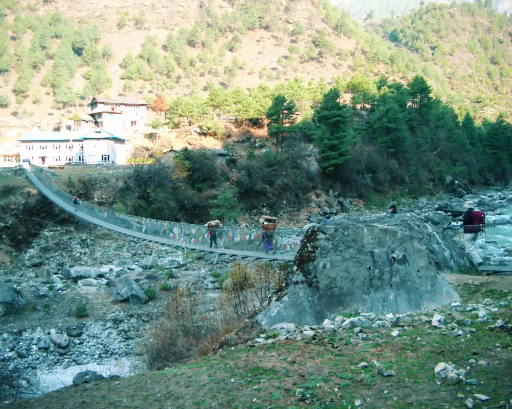 Hängebrücke über Dudh Kosi