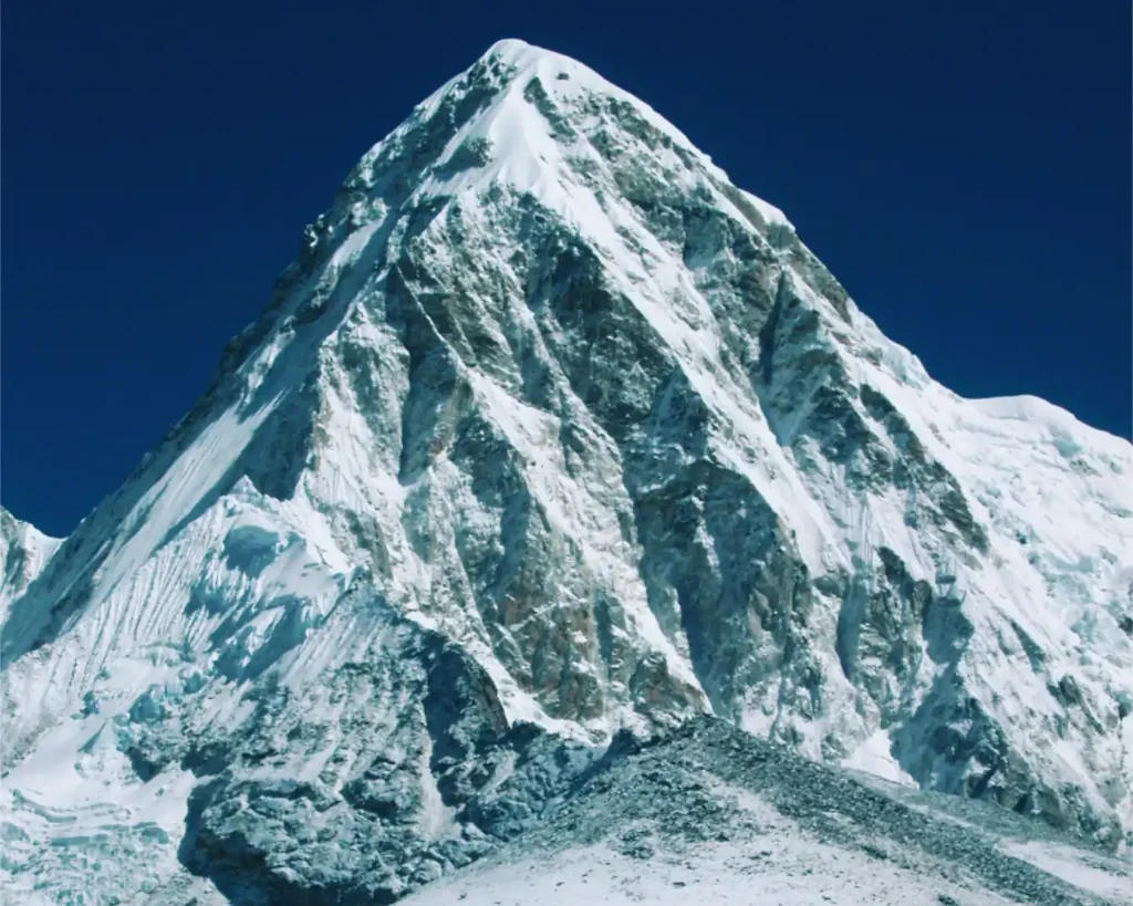 Pumori mit Kala Patthar